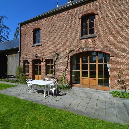 Дом отдыха With Tennis Court Barvaux-Condroz