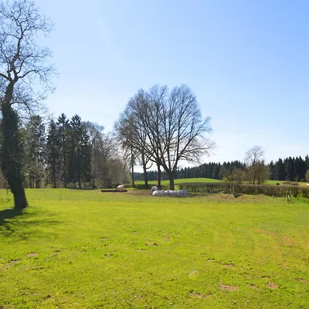 Дом отдыха With Tennis Court Barvaux-Condroz